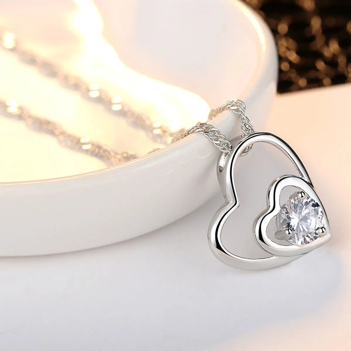 Classic gold necklaces for women -Elegant Lady Classic Style Heart Shape Alloy Plating Inlay Zircon Women's Pendant Necklace