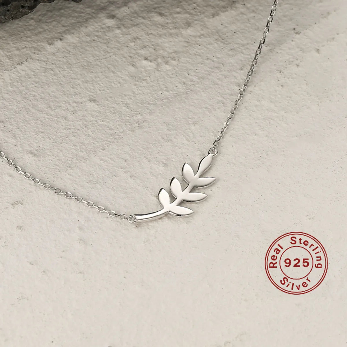 Personalized pendant necklaces for women -Simple Style Four Leaf Clover Sterling Silver Plating White Gold Plated Pendant Necklace