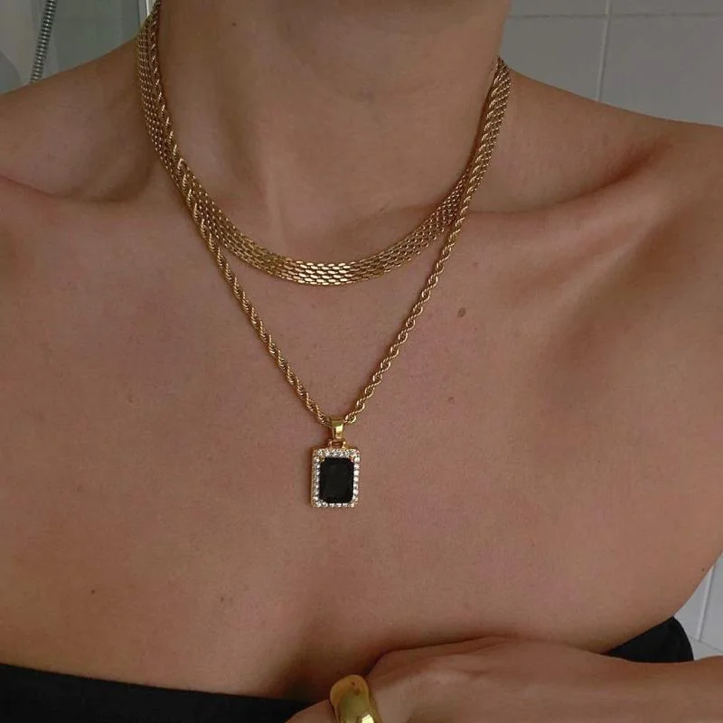 Black Diamond Necklace [Including Necklace]]