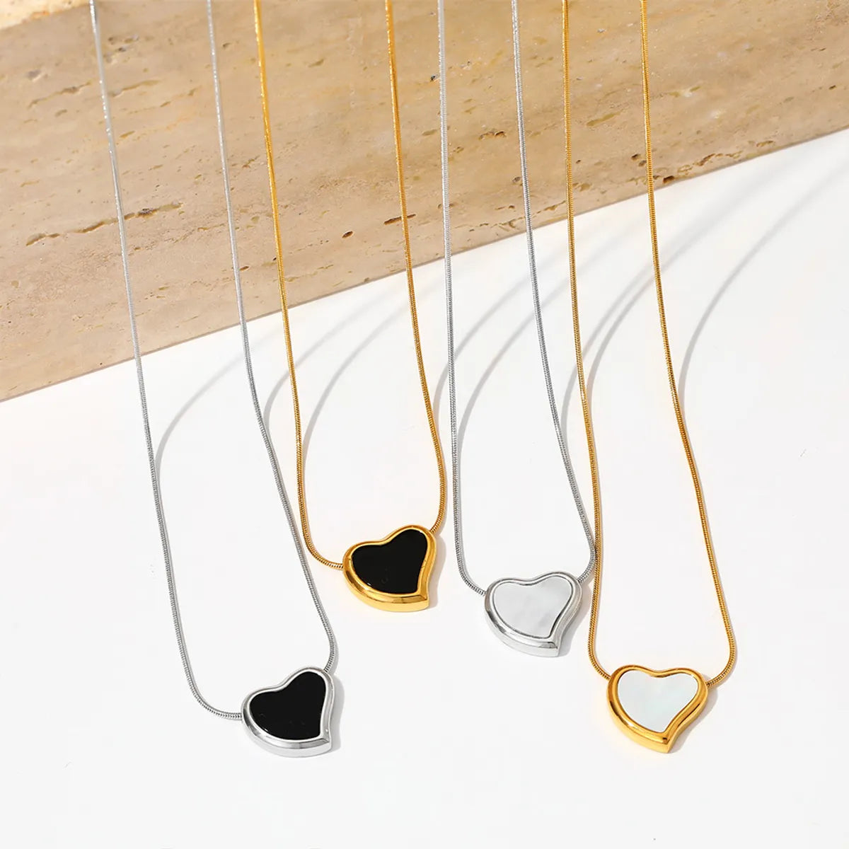 Luxury necklaces for women -Casual Simple Style Heart Shape Stainless Steel Plating Inlay Artificial Gemstones Gold Plated Necklace