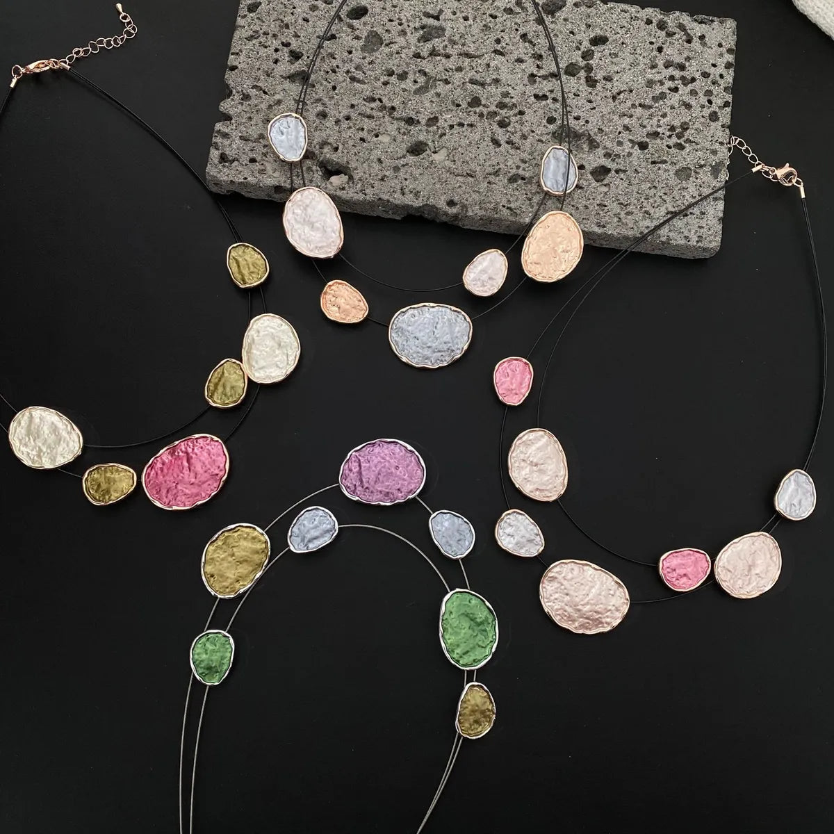 Chic necklaces for women -IG Style Simple Style Geometric Alloy Zinc Alloy Irregular Enamel Women's Necklace