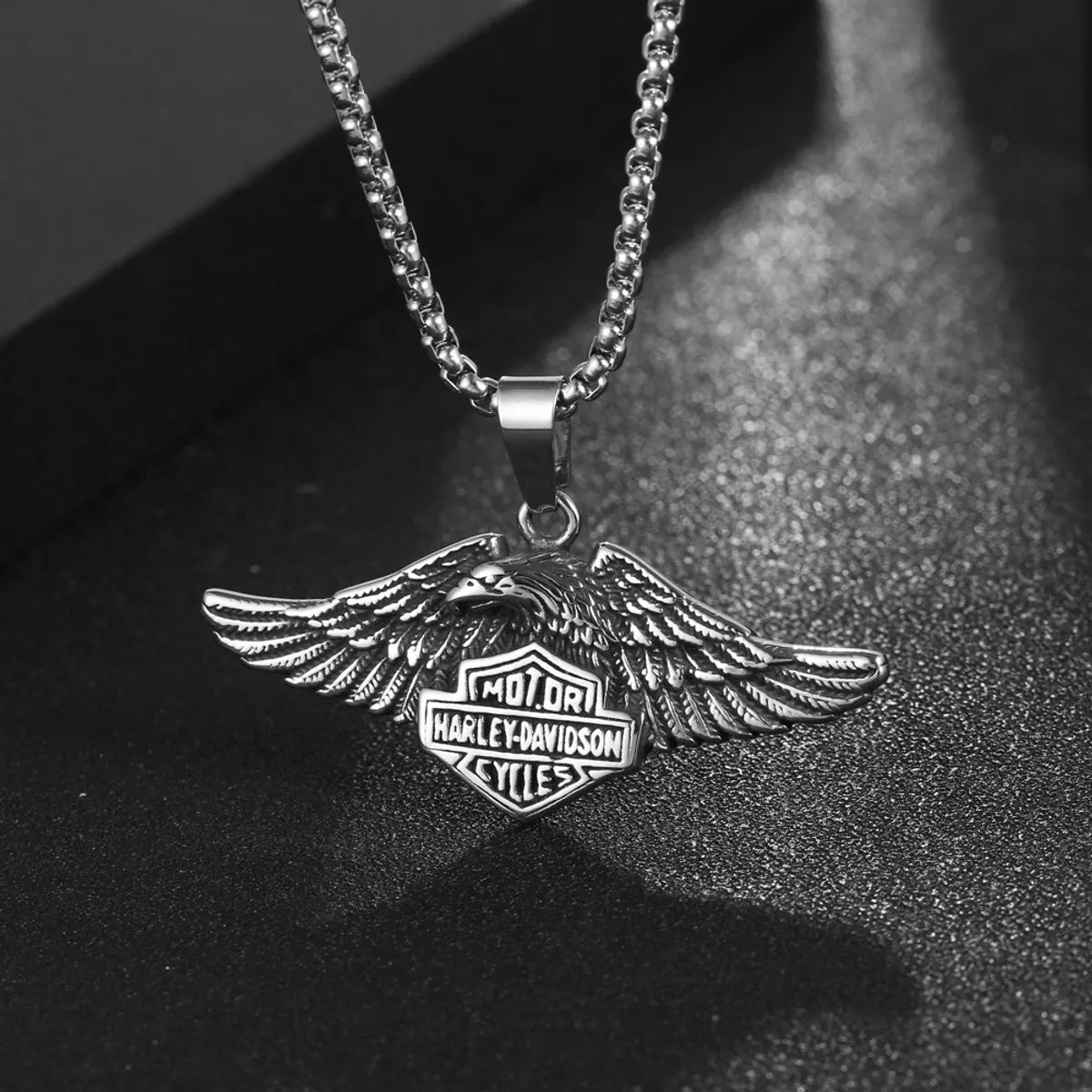 Statement necklaces for women -Hip-Hop Retro Punk Animal Eagle 304 Stainless Steel Polishing Inlay Acrylic Turquoise Men'S Pendant Necklace