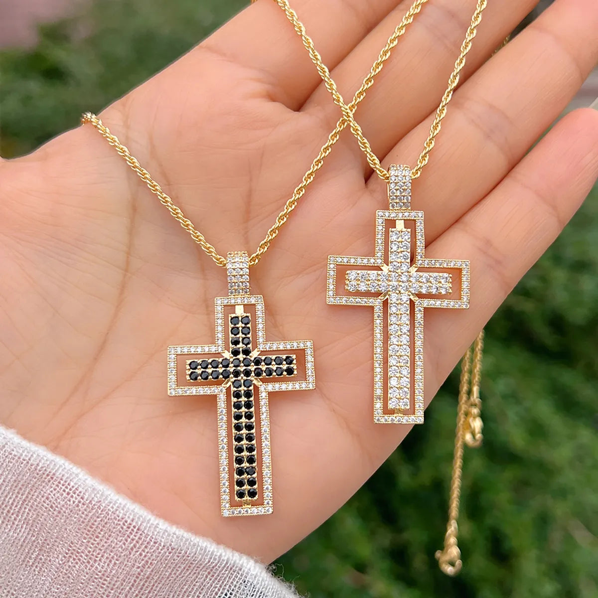 Romantic love necklaces for women -Simple Style Cross Copper Plating Inlay Zircon 18k Gold Plated Pendant Necklace