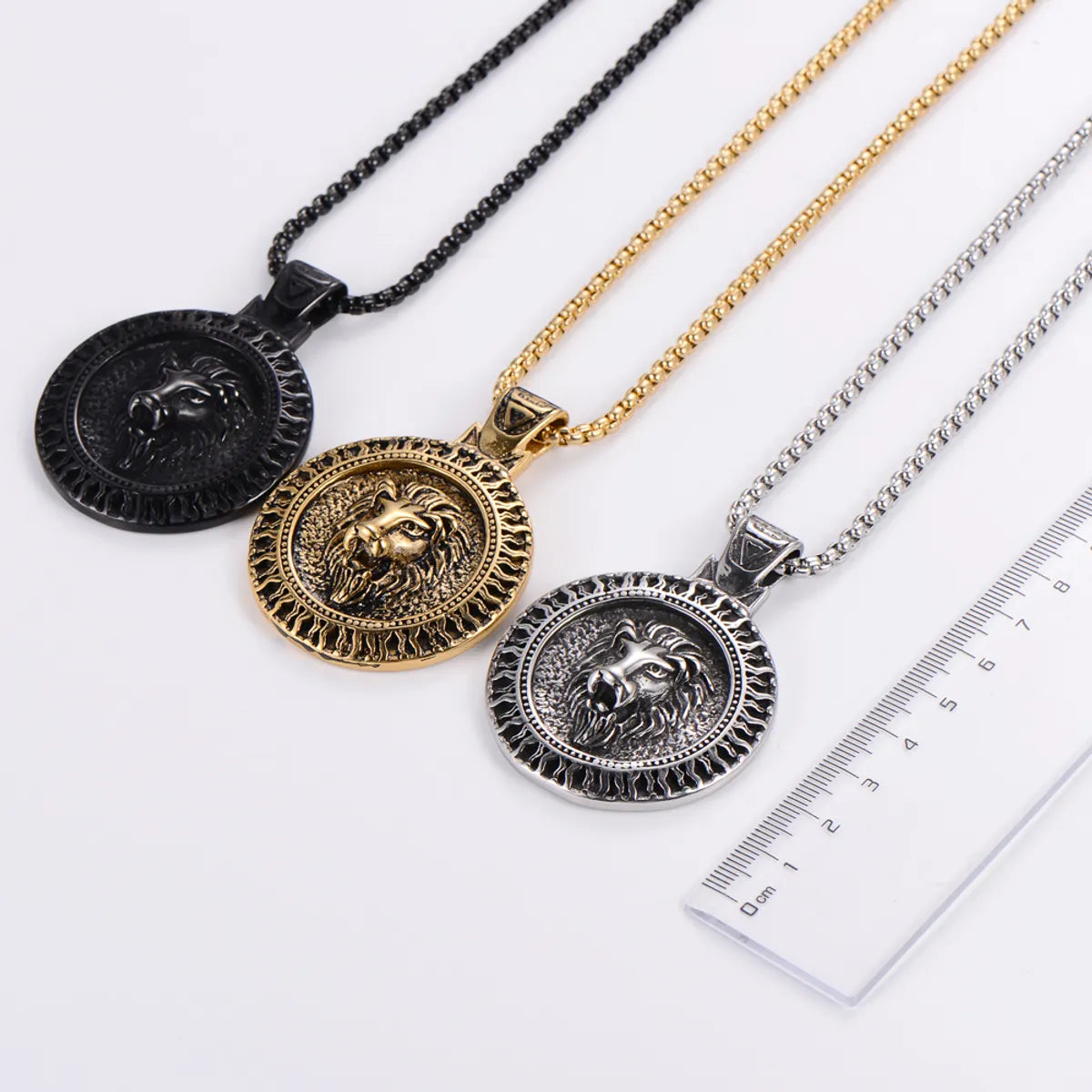 Custom-made necklaces for women -Hip-Hop Animal Lion Stainless Steel Lion Gold Plated Pendant Necklace