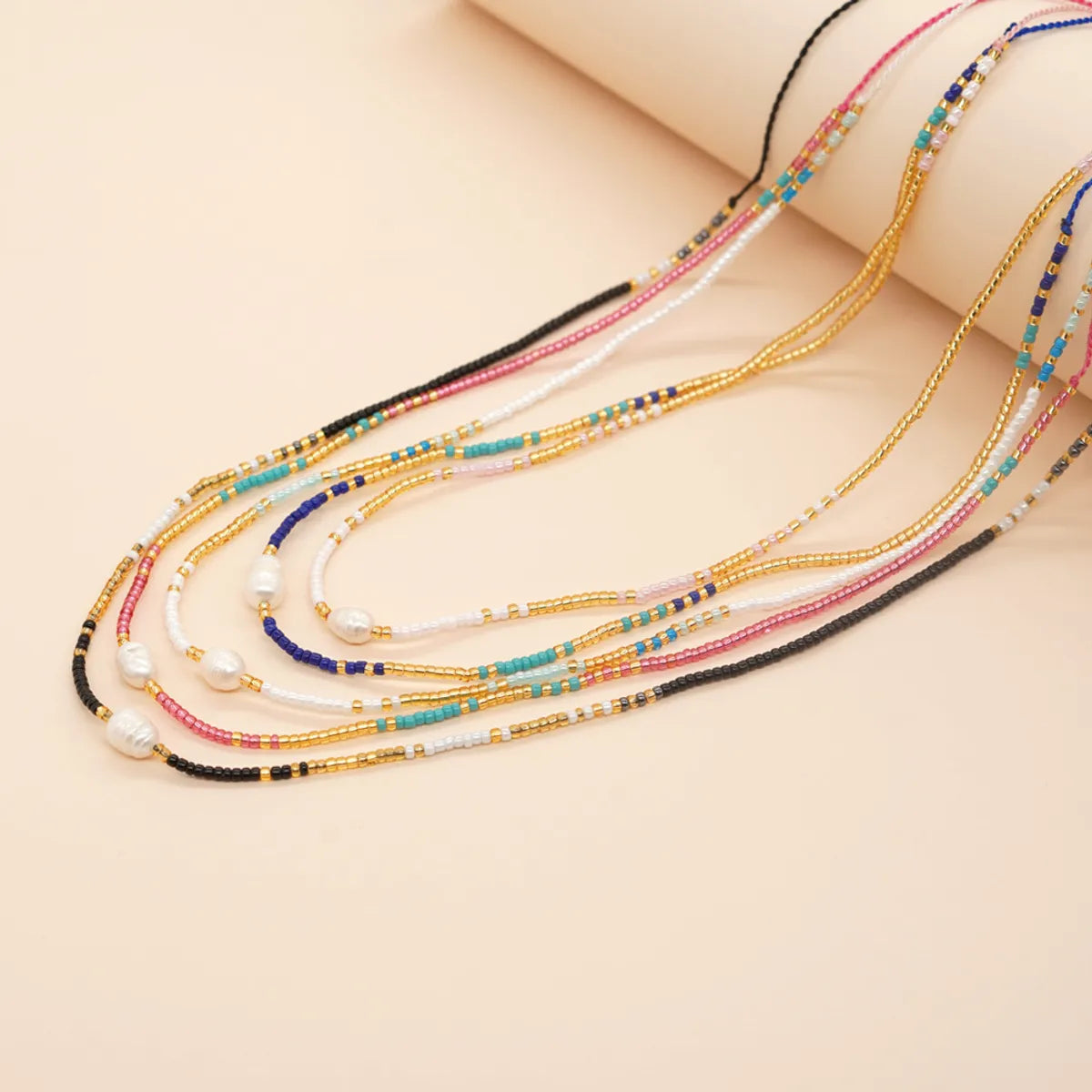 Gemstone necklaces for women -Simple Style Round Pearl Seed Bead Beaded Chain Women's Necklace