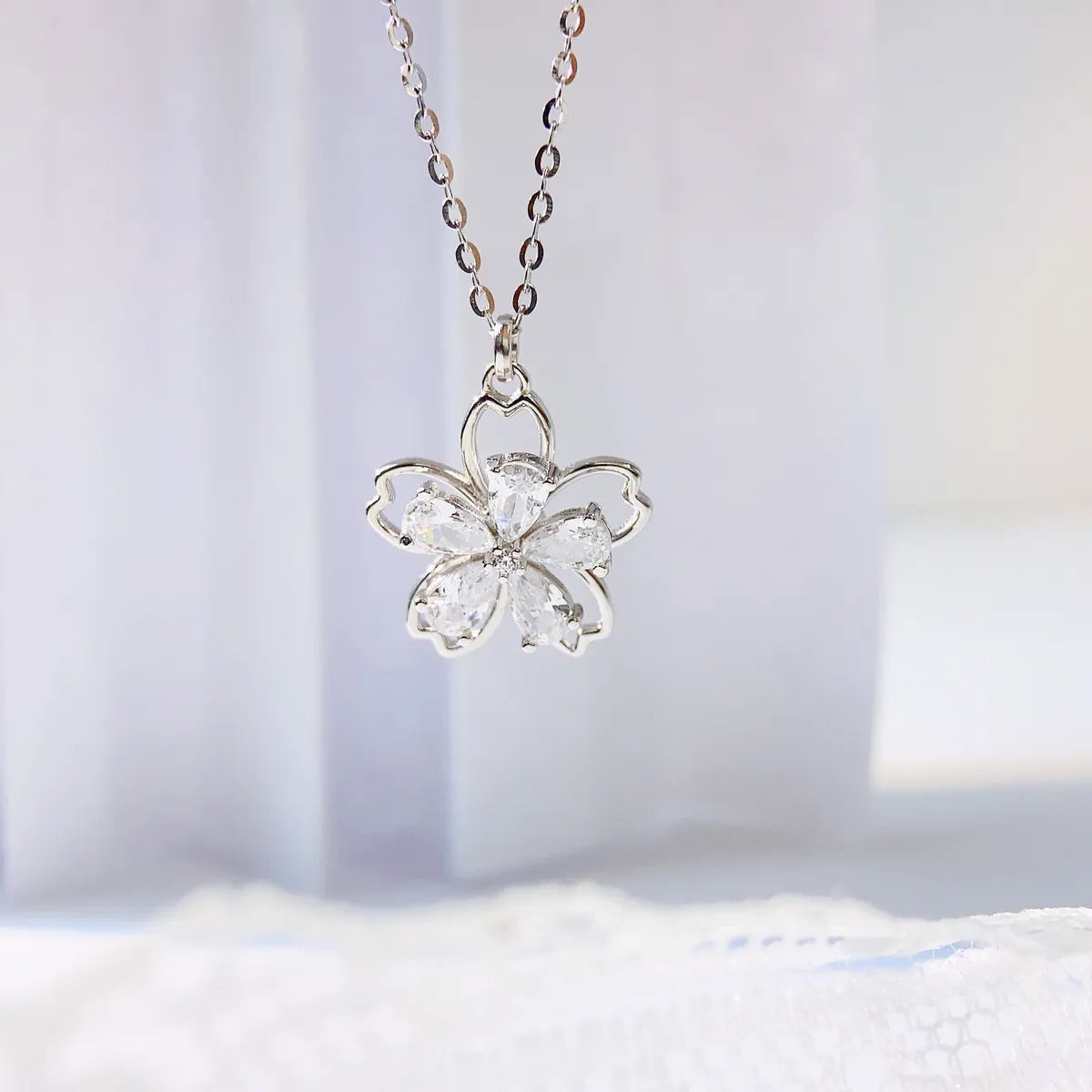 Unique gemstone necklaces for women -Simple Style Flower Sterling Silver Inlay Zircon Pendant Necklace