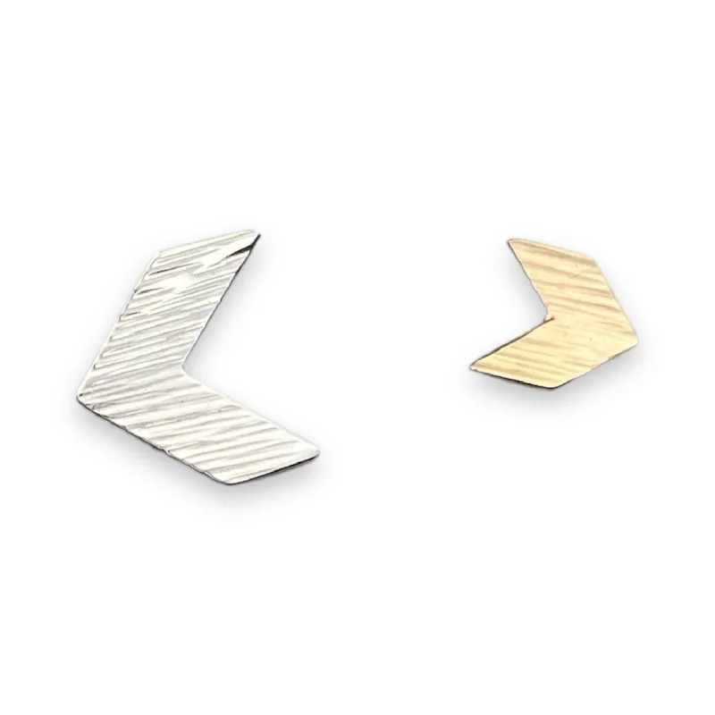 Gold stud earrings for women -2184 - Post - Chevronel