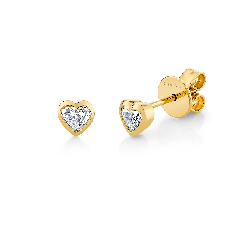 Women's earrings online shop -DIAMOND BEZEL BABY HEART STUDS