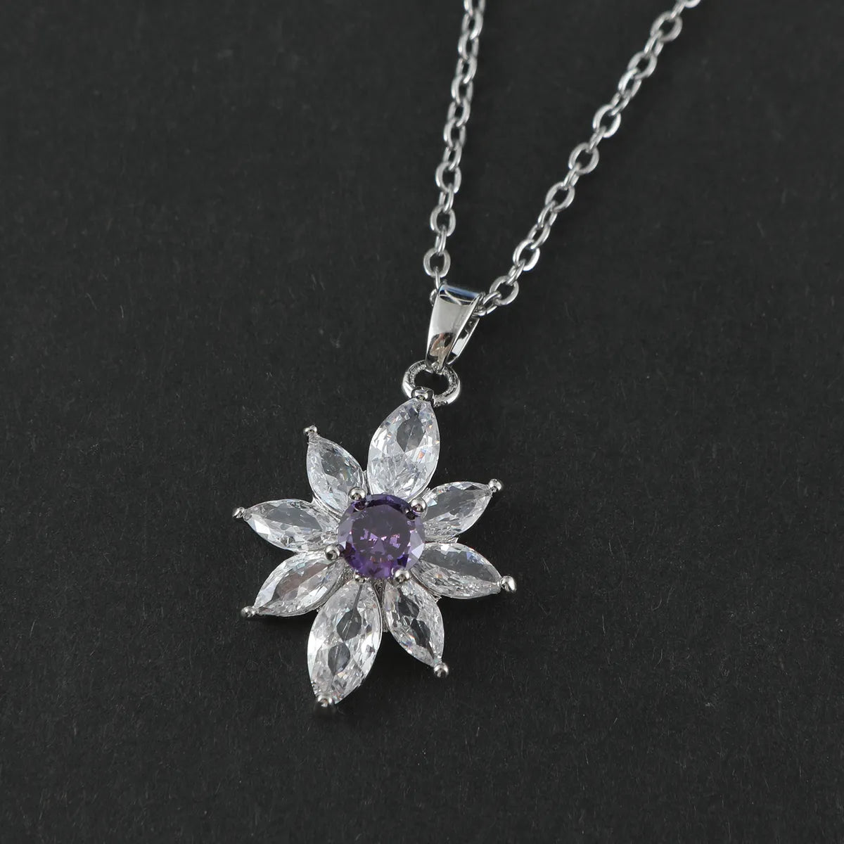 Bridal necklaces for women -Stainless Steel Simple Style Classic Style Flower Inlay Zircon Pendant Necklace