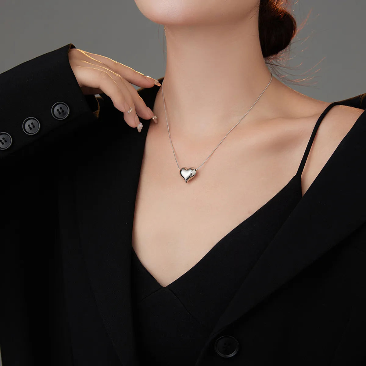 Double-layered necklaces for women -Simple Style Heart Shape Sterling Silver Plating White Gold Plated Pendant Necklace