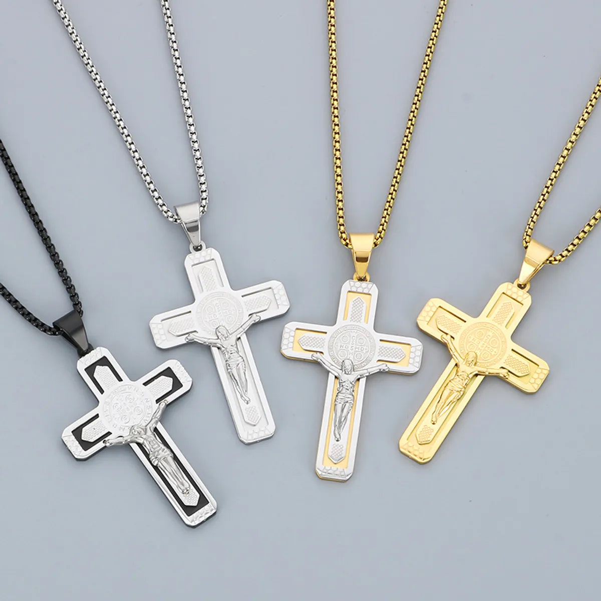 Crystal necklaces for women -Simple Style Human Cross 304 Stainless Steel 18K Gold Plated Men'S Pendant Necklace