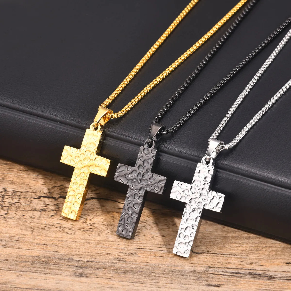 Personalized name necklaces for women -Simple Style Commute Cross 304 Stainless Steel 18K Gold Plated Men'S Pendant Necklace