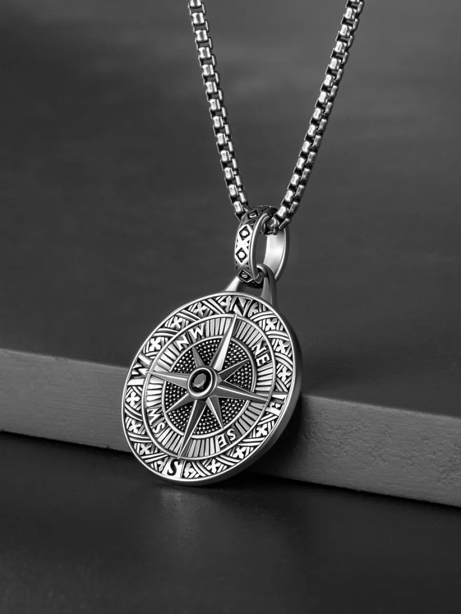 Precious stone necklaces for women -Hip-Hop Rock Streetwear Oval Alloy Plating Men'S Pendant Necklace Sweater Chain