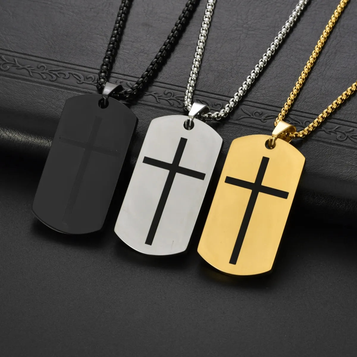 Personalized necklaces for women -Hip-Hop Retro Color Block 304 Stainless Steel Plating 18K Gold Plated Men'S Pendant Necklace