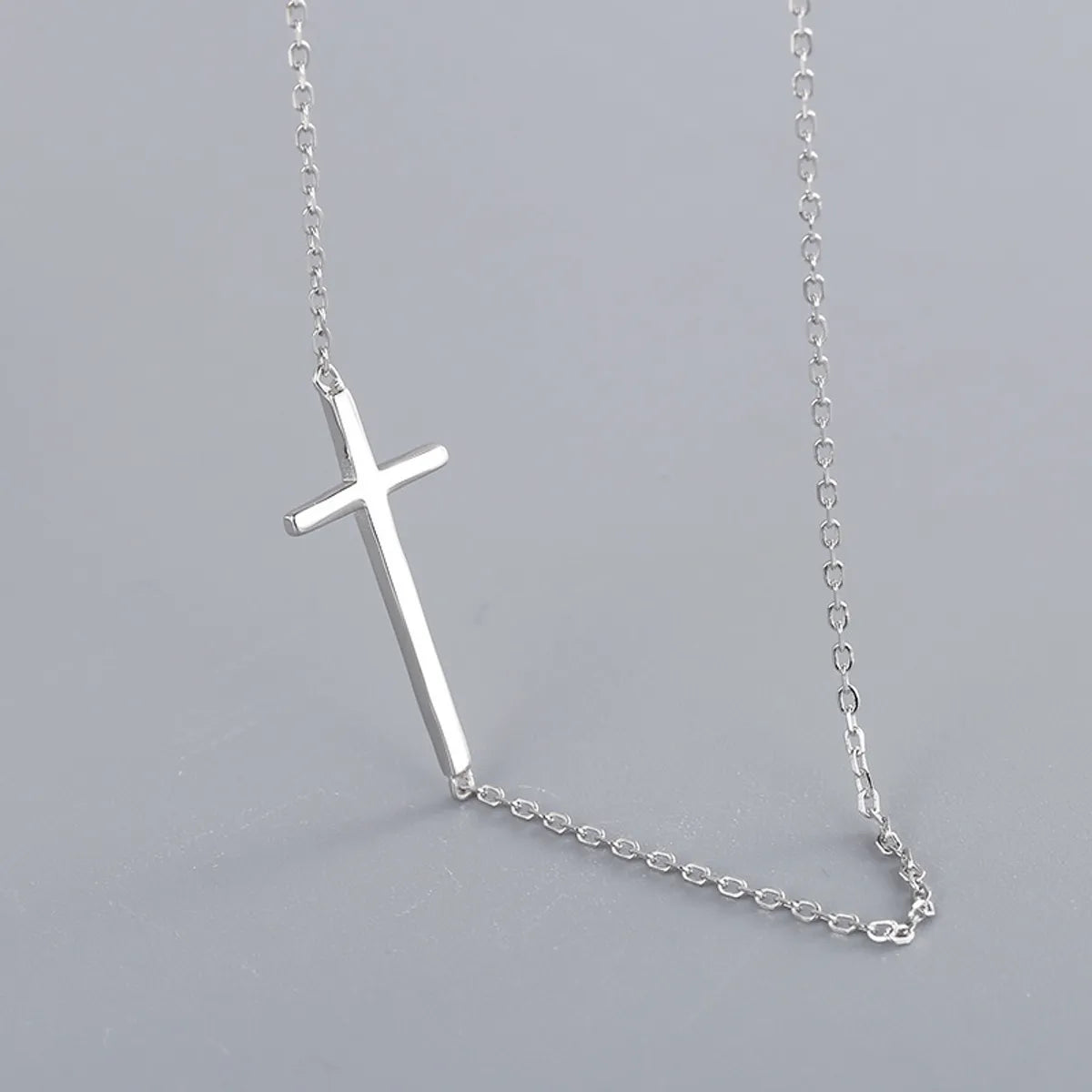 Heart-shaped necklaces for women -Wholesale Basic Retro Cross Sterling Silver Necklace