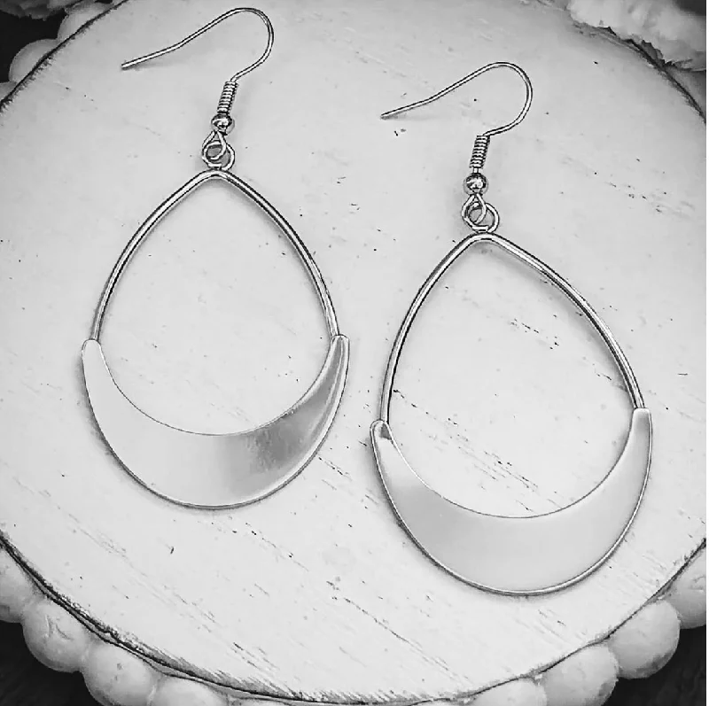 Classic earrings for women -Beautiful Silver Drop Earrings