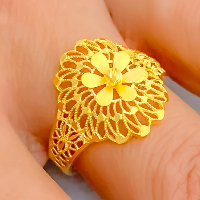 Round rings for women -Graceful Netted 22k Gold Flower Ring