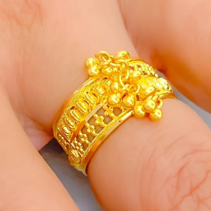 Luxurious wedding rings for women -Graceful Tassel 22K Gold Band Ring