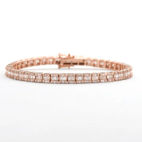 Stylish bangles for women -14KR 4.50CTW BAGUETTE DIAMOND BRACELET