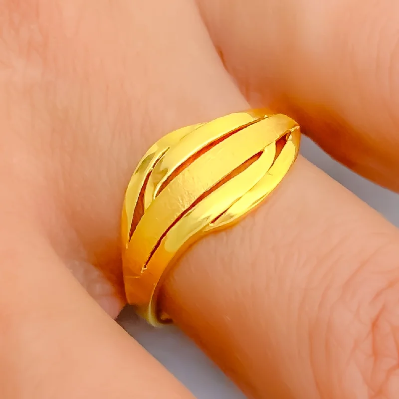 Birthstone rings for women -Timeless Glossy 22k Gold Ring