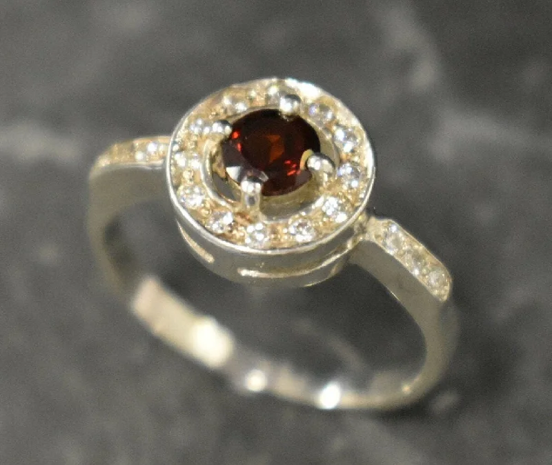 Classic solitaire rings for women -Real Garnet Ring - Red Vintage Ring - Round Garnet Halo Ring