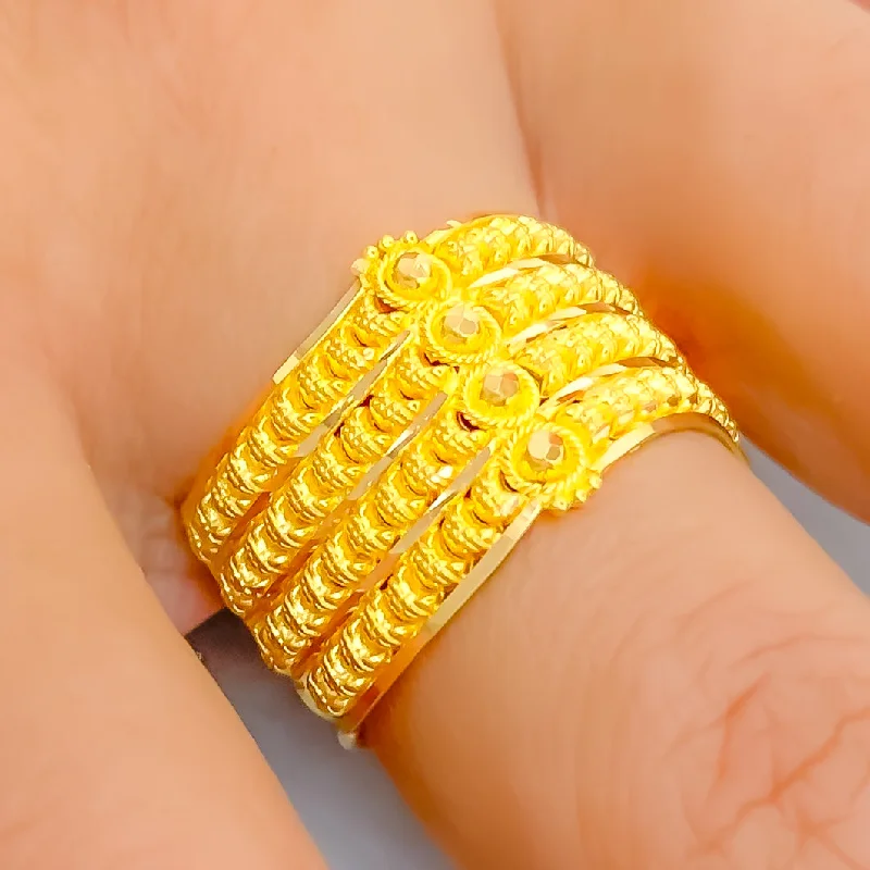 Fashionable statement rings for women -Majestic Flowing 22K Gold Ring