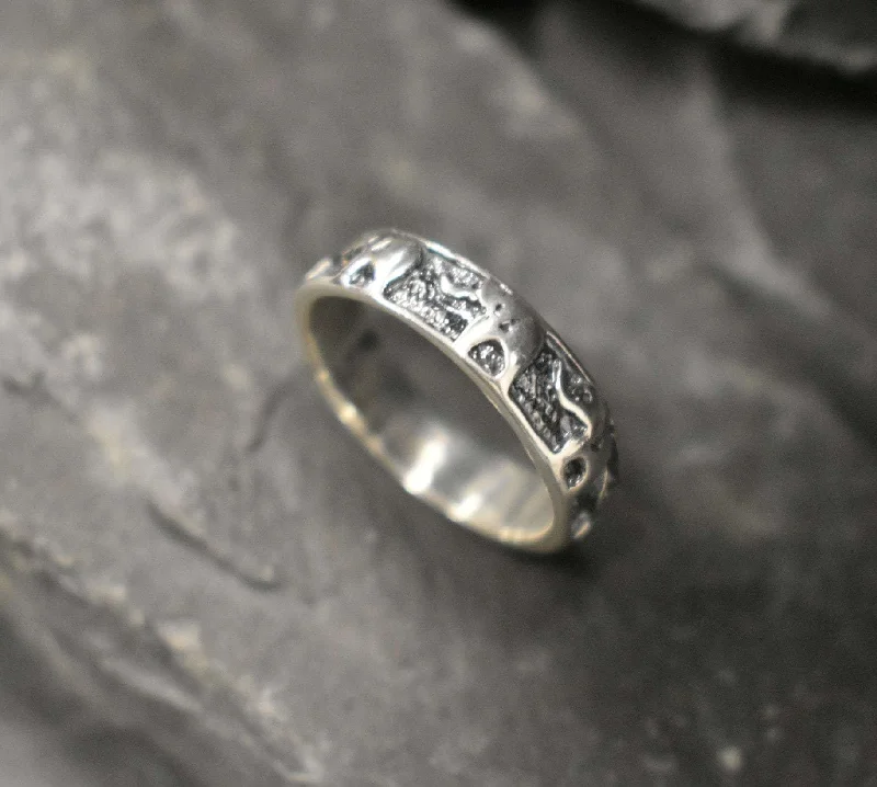 Classic wedding rings for women -Elephant Eternity Band - Silver Elephant Ring - Wide Animal Band