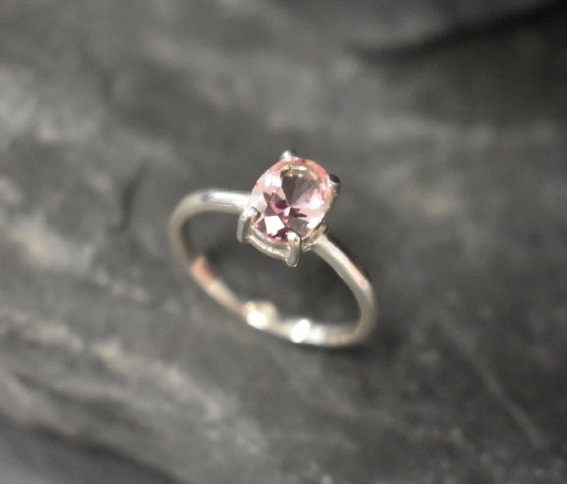 Eternity rings for women -Morganite Ring - Pink Solitaire Ring - Oval Morganite Ring