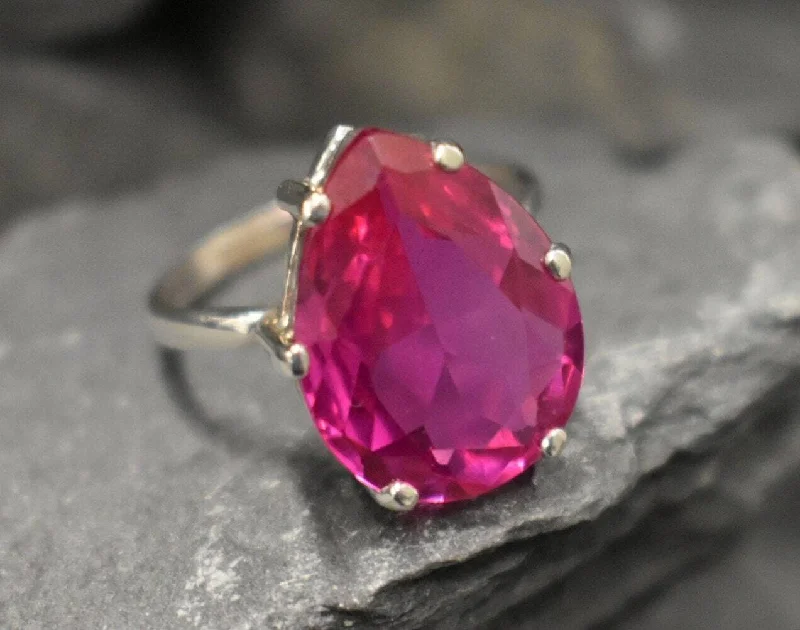 Gold diamond rings for women -Alexandrite Statement Ring - Teardrop Ring - Pink Gemstone Ring