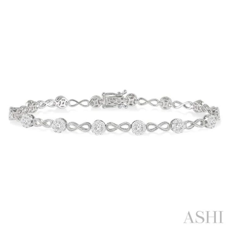 Beaded bangles for women -1 1/2 ctw Lovebright Round Cut Diamond Infinity Link Bracelet in 14K White Gold