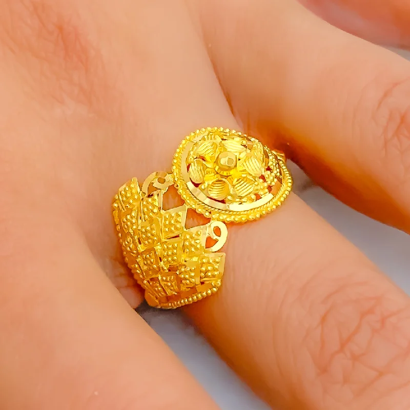 Silver diamond rings for women -Glimmering Beaded Flower 22K Gold Ring