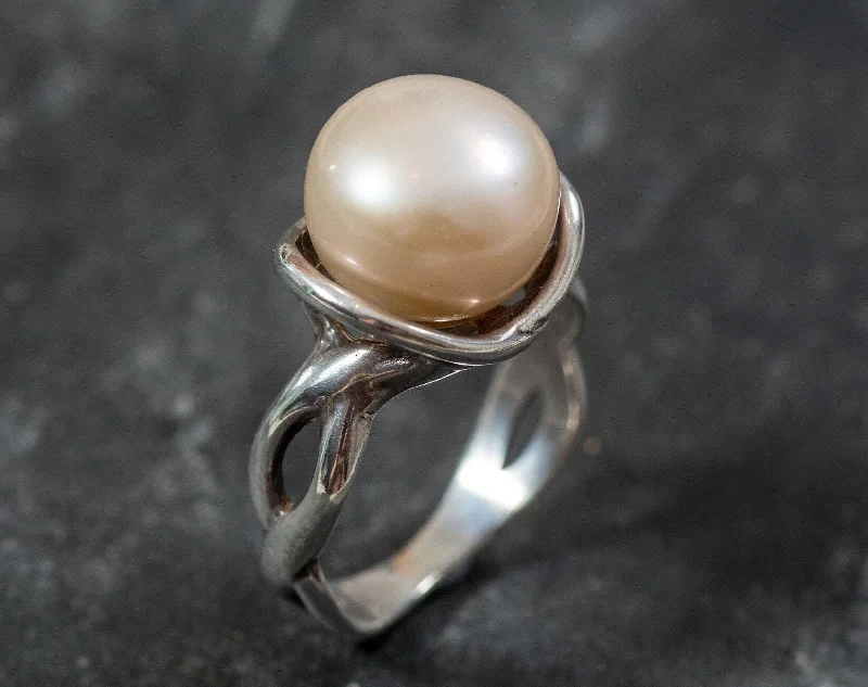 Amethyst rings for women -Pearl Statement Ring - Classy Pearl Ring - Beige Pearl Ring