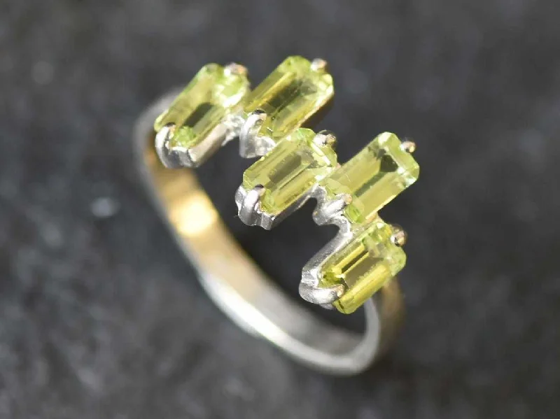 Twisted rings for women -Real Peridot Ring - Natural Peridot Ring - Green Baguette Band