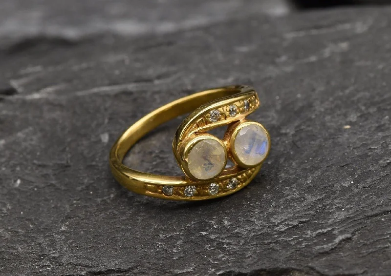 Promise rings for women -Gold Moonstone Ring - Natural Rainbow Moonstone Ring  - June Birthstone Ring